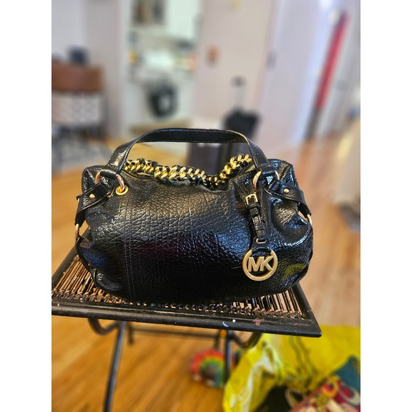 Michael Kors Handbags - Michael Kors Fulton Black Crinkled Patent Leather Hobo Bag Gold Chain Strap